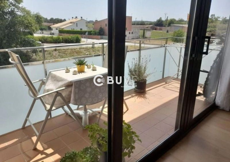 Piso en venta Navata, Girona. Ref: 45980. BUVE.APP