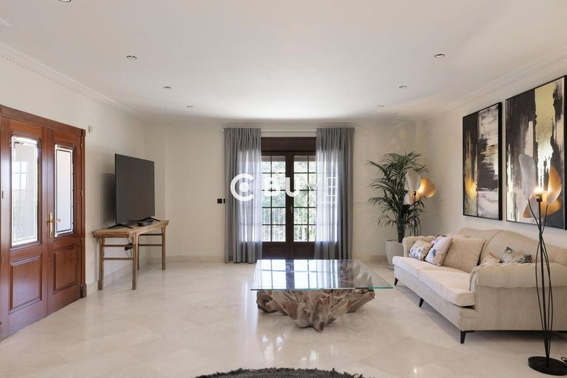 Adosado en venta Tomares, Sevilla. Ref: 46171. BUVE.APP