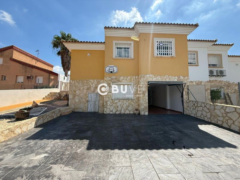 Detached Villa for sale Chiva, Valencia. Ref: 46455. BUVE.APP