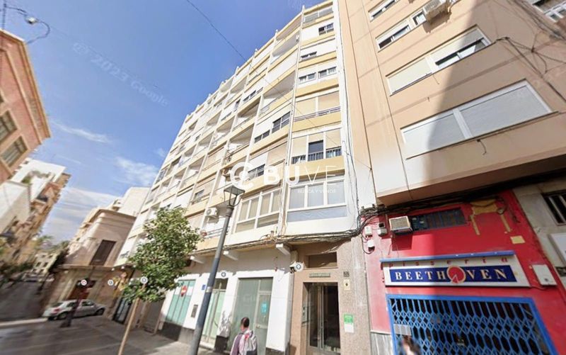 Piso en venta Almería. Ref: 46642. BUVE.APP