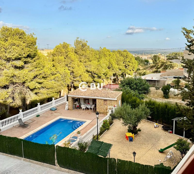 Casa en venta Crevillent, Alicante. Ref: 46667. BUVE.APP