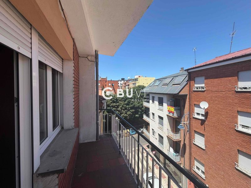 Piso en venta León. Ref: 46705. BUVE.APP