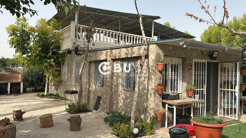 Chalet Independiente en venta Chinchon, Madrid. Ref: 47045. BUVE.APP