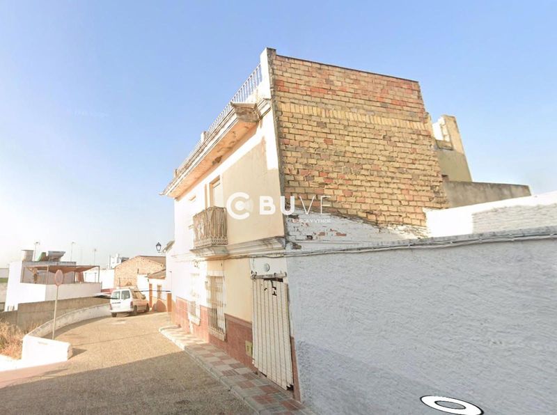Adossat en venda Alcala Del Rio, Sevilla. Ref: 47081. BUVE.APP