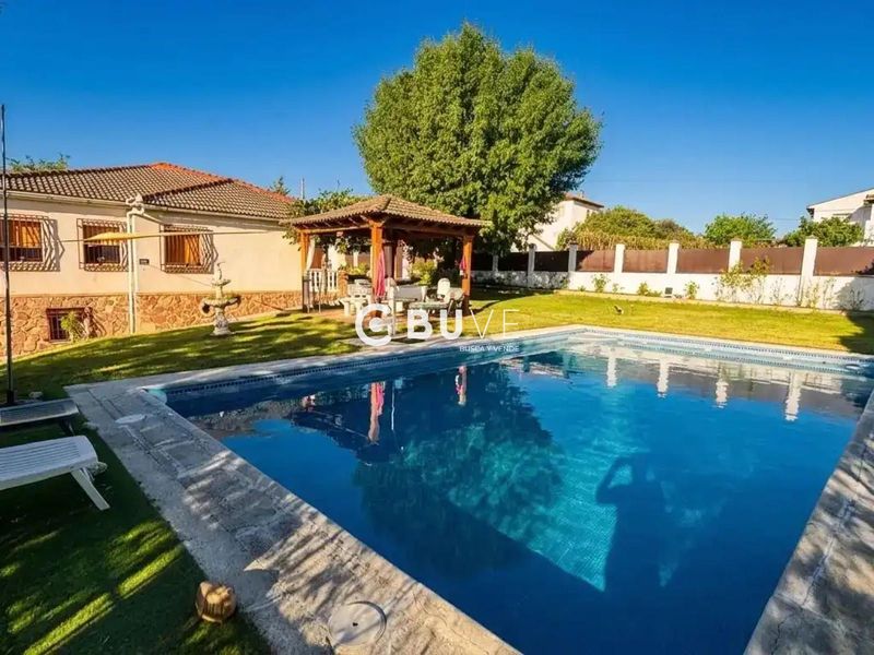 Chalet Independiente en venta Casar De Escalona, El, Toledo. Ref: 47692. BUVE.APP
