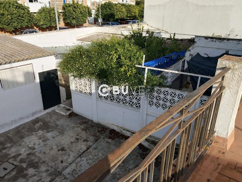 Casa en venta Utrera, Sevilla. Ref: 8491. BUVE.APP