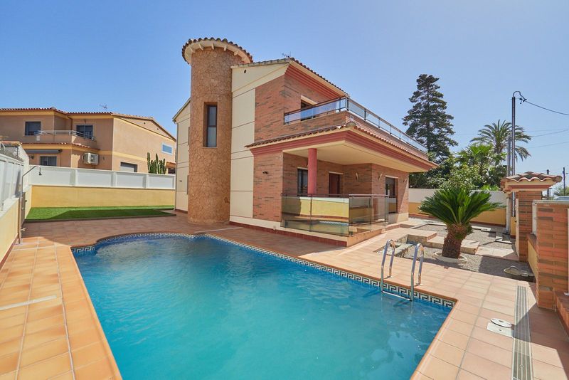 Chalet Independiente en venta Segur De Calafell, Tarragona. Ref: 2124. InmoCalafell