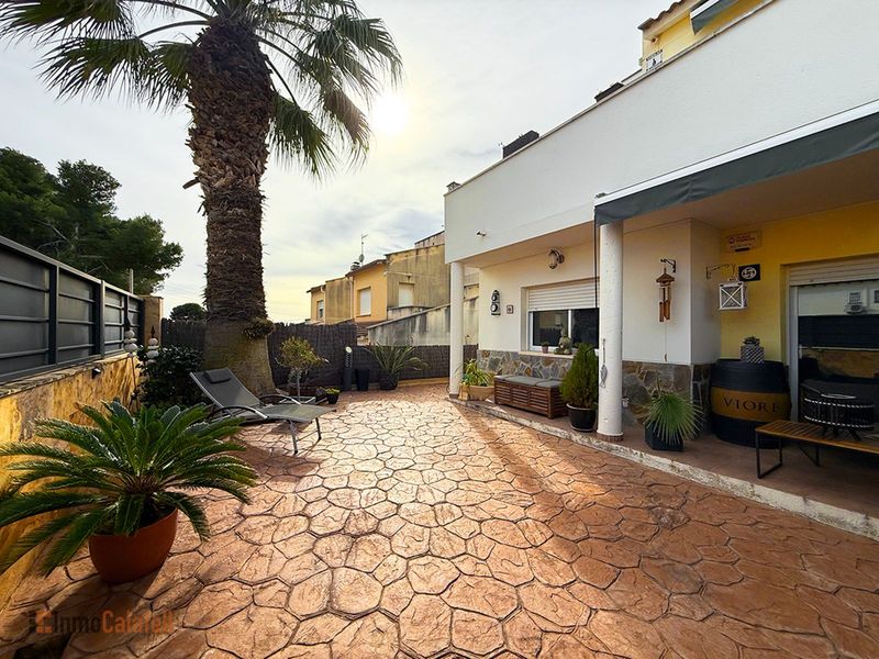 Chalet Independiente en venta Segur De Calafell, Tarragona. Ref: 2174. InmoCalafell