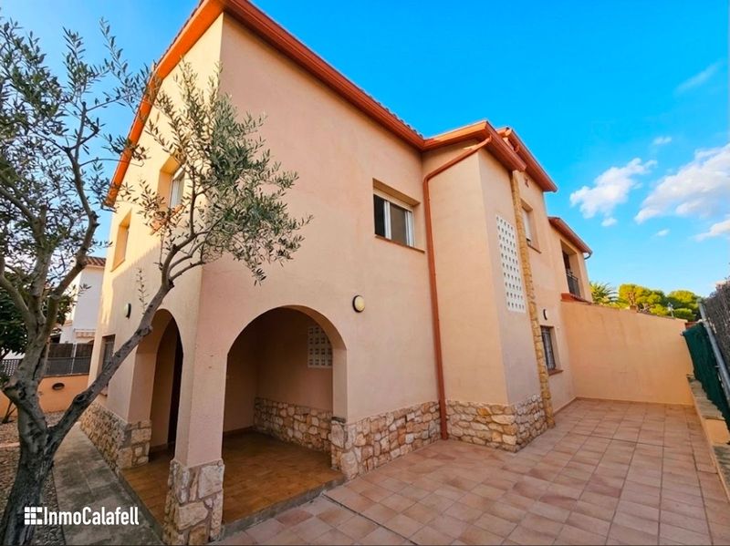 Doppelhaushälfte zu verkaufen Torredembarra, Tarragona. Ref: 2375. InmoCalafell
