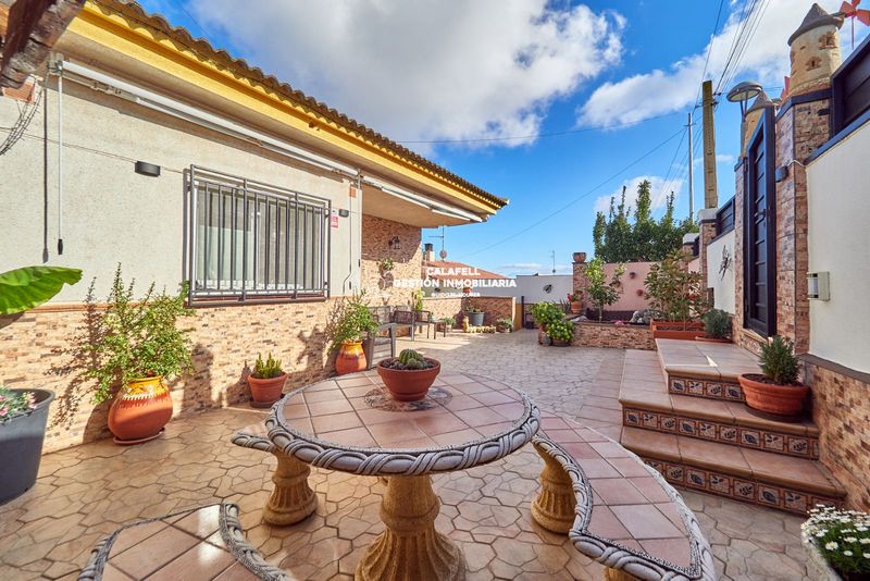 Chalet Independiente en venta Segur De Calafell, Tarragona. Ref: 1262. Calafell Gestión Inmobiliaria