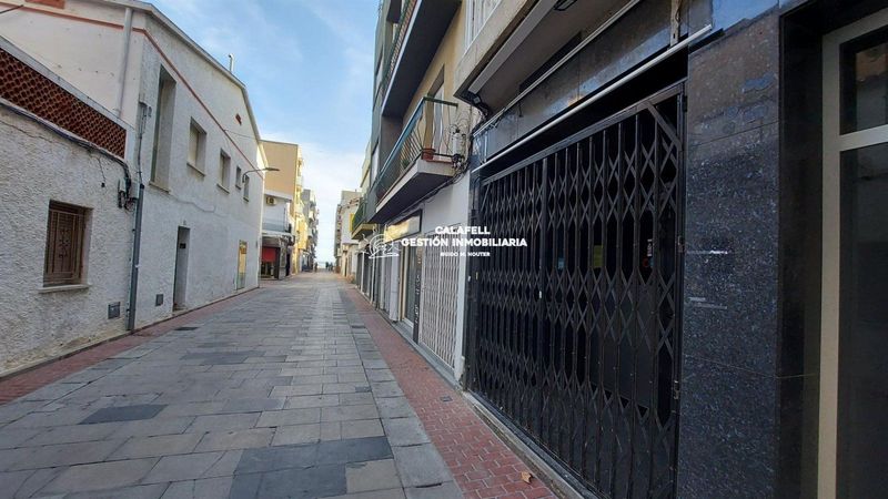 Gewerbliche raum zu verkaufen Calafell, Tarragona. Ref: 1574. Calafell Gestión Inmobiliaria