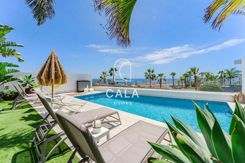 отдельная вилла на продажу La Caleta, Santa Cruz Tenerife. Ref: 1018. Cala Homes