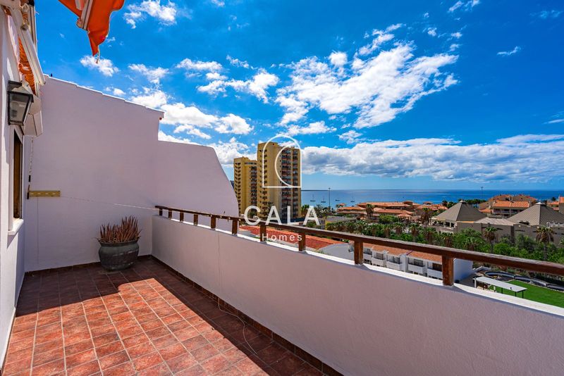 пентхаус на продажу Playa De Los Cristianos, Santa Cruz Tenerife. Ref: 1024. Cala Homes