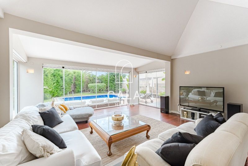 отдельная вилла на продажу Costa Adeje, Santa Cruz Tenerife. Ref: 1063. Cala Homes