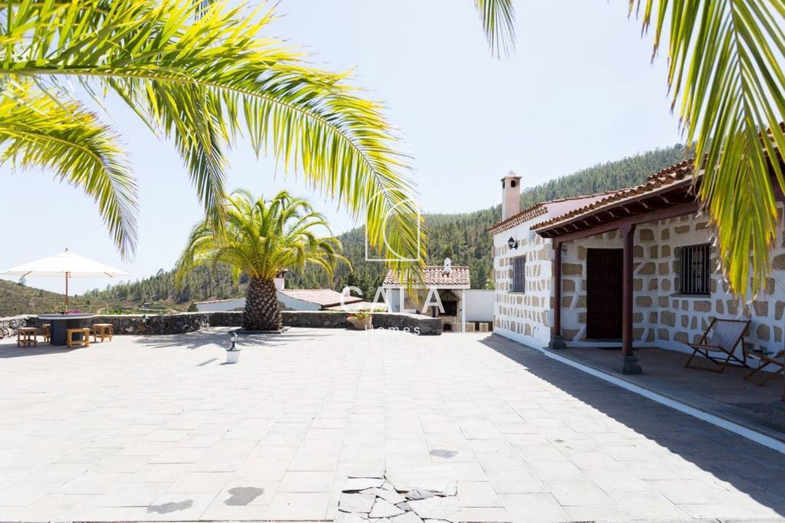 Rustic Property with Canarian Charm