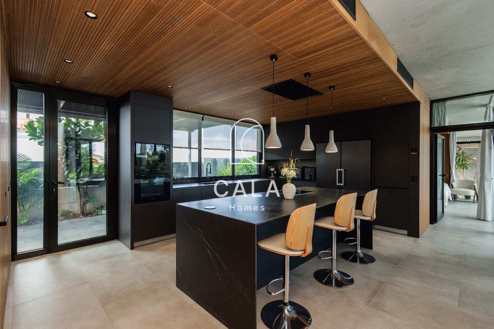 Villa Bali - Exclusive Property in Playa Paraiso