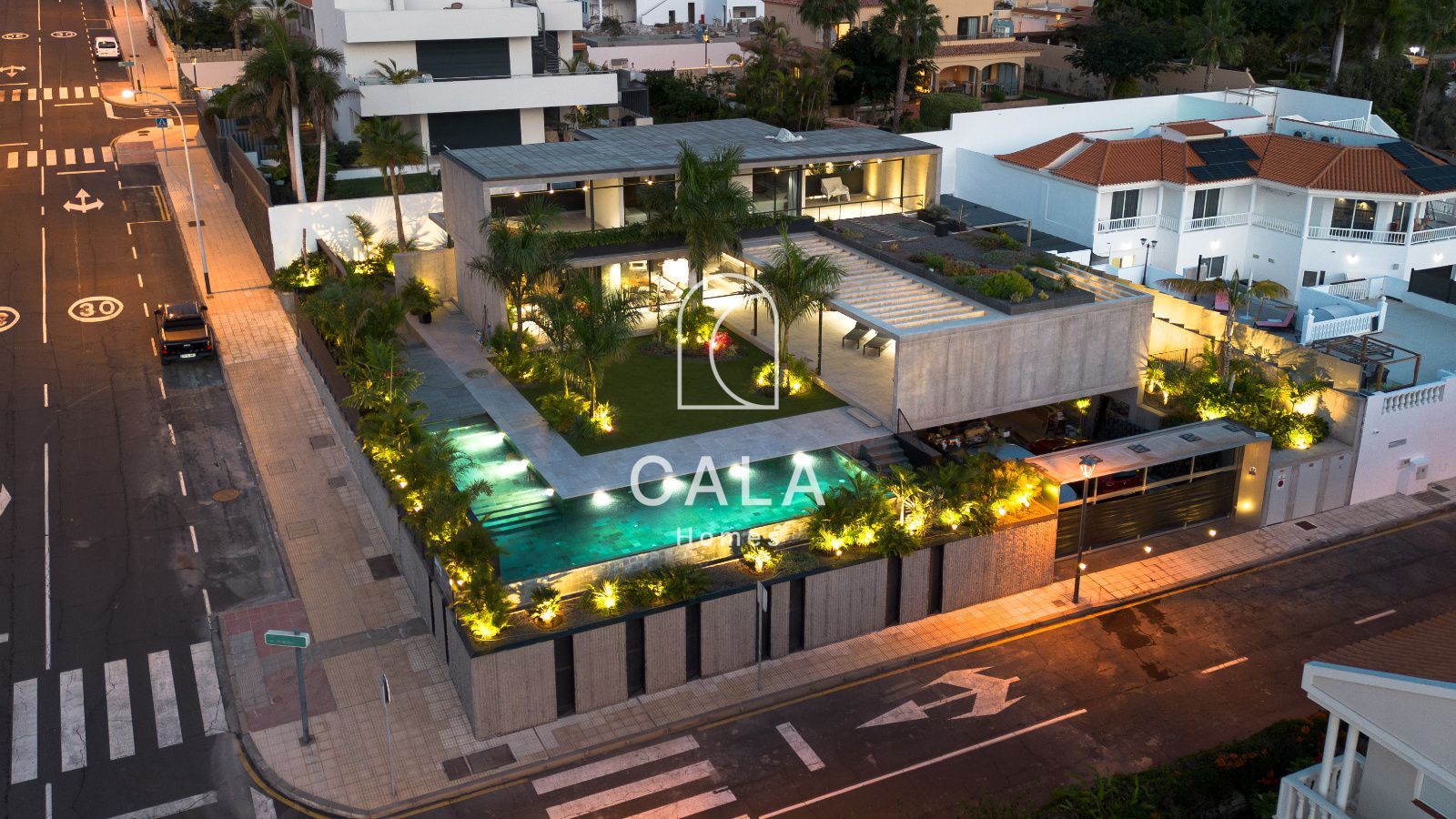 Villa Bali - Exclusive Property in Playa Paraiso