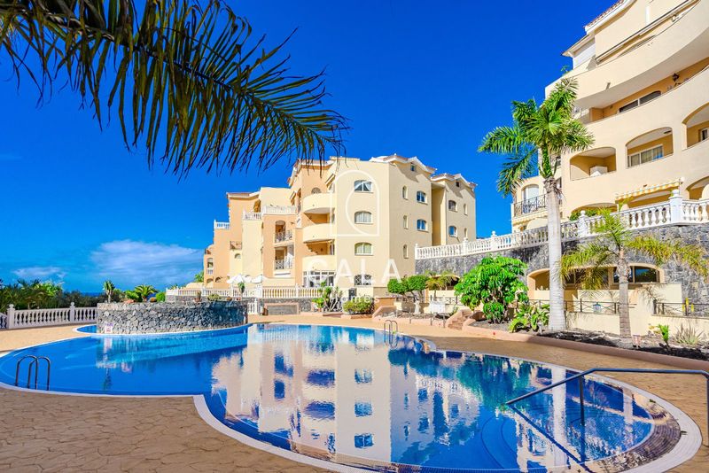 Apartamento en venta Los Cristianos, Santa Cruz Tenerife. Ref: 1114. Cala Homes