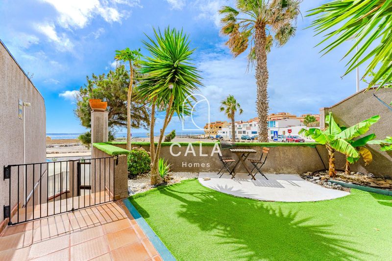 таунхаус на продажу El Medano, Santa Cruz Tenerife. Ref: 1116. Cala Homes