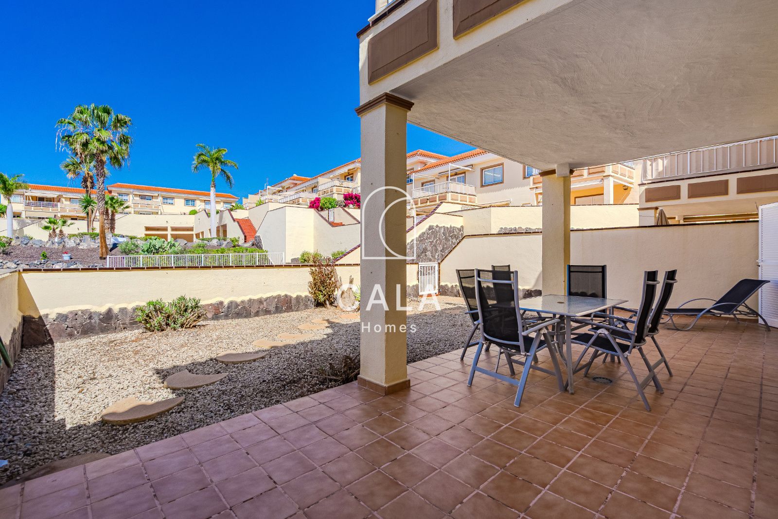 Apartment in Chayofa