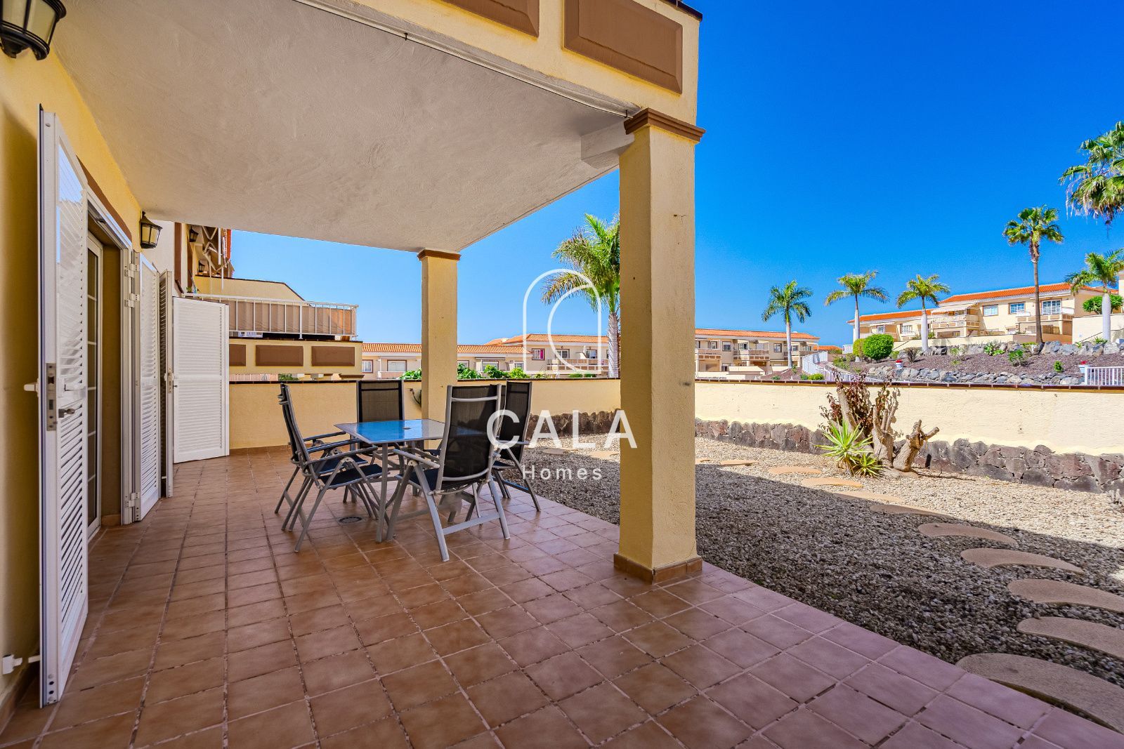 Apartment in Chayofa