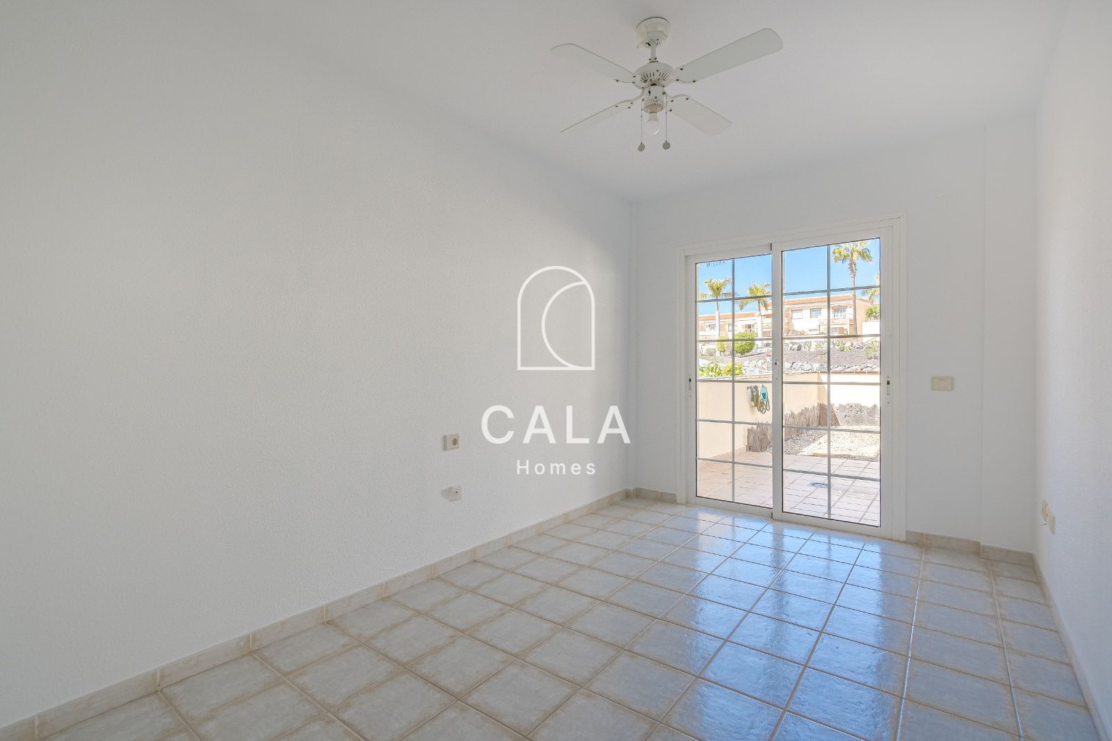 Apartment in Chayofa