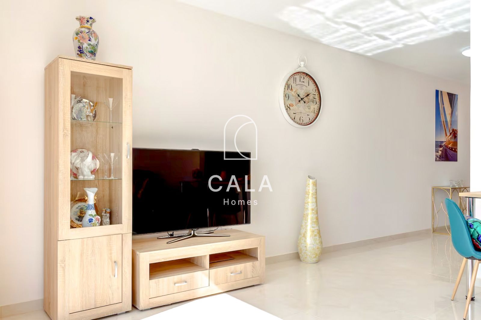 Charming Penthouse with Sea View in Callao Salvaje.