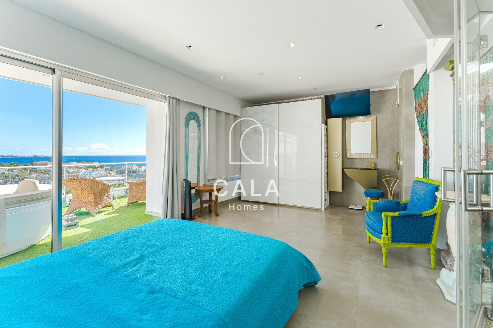 Exclusive Duplex Apartment in La Caleta with Sea Views