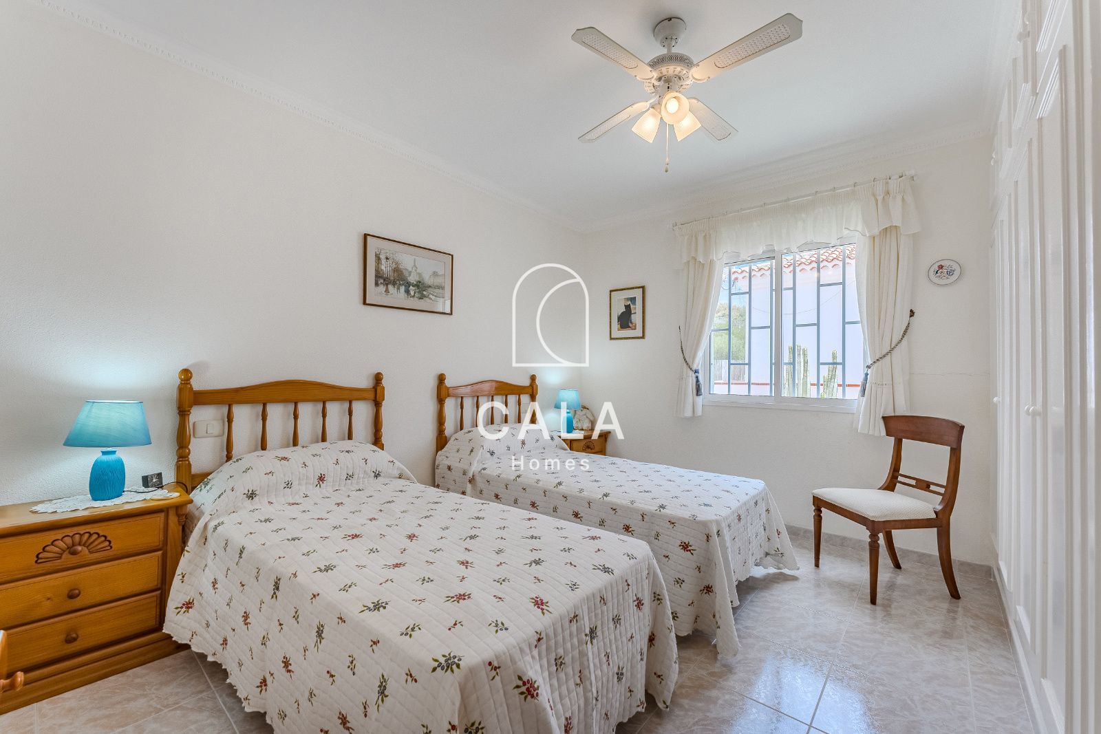 Bright Corner Duplex with Sea View in Callao Salvaje