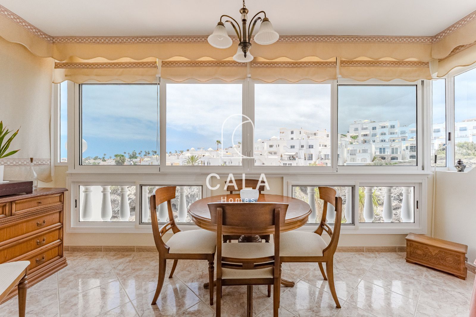 Bright Corner Duplex with Sea View in Callao Salvaje
