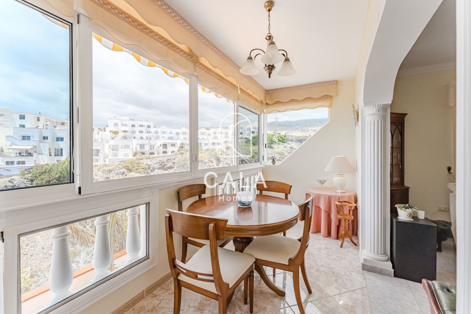 Bright Corner Duplex with Sea View in Callao Salvaje