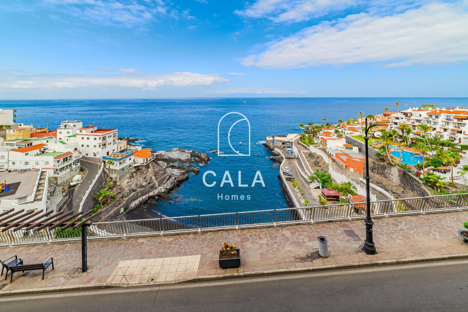 Apartamento en primera línea de mar en Puerto Santiago – Playa Chica