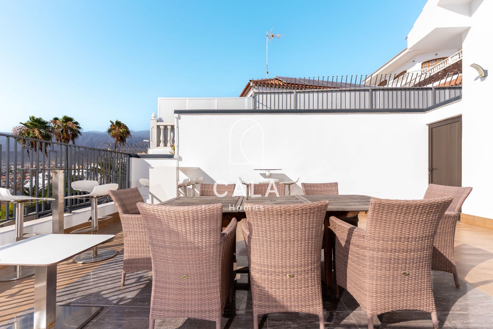 Luxury Villa with Stunning Sea Views in the Heart of San Eugenio Alto