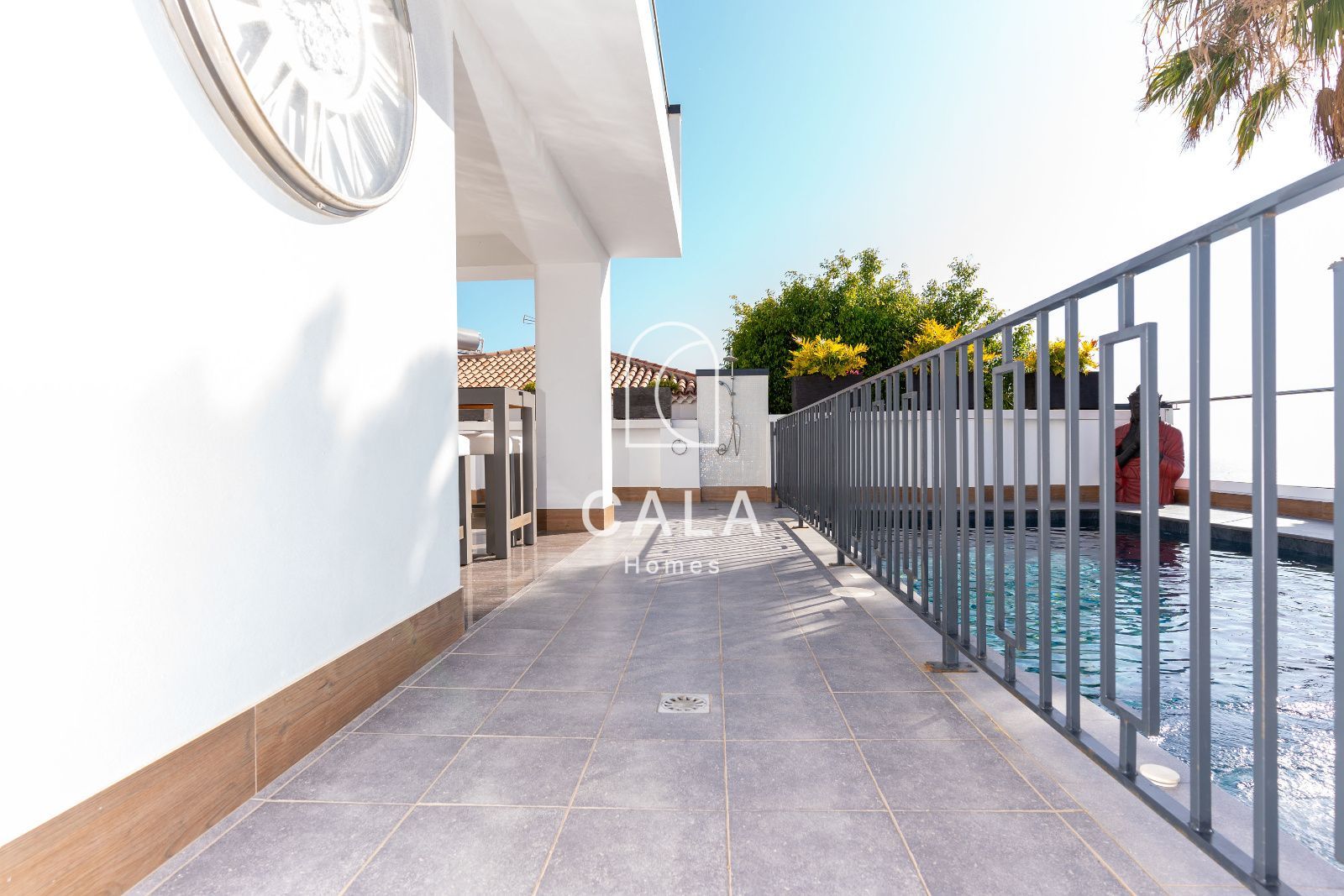 Luxury Villa with Stunning Sea Views in the Heart of San Eugenio Alto