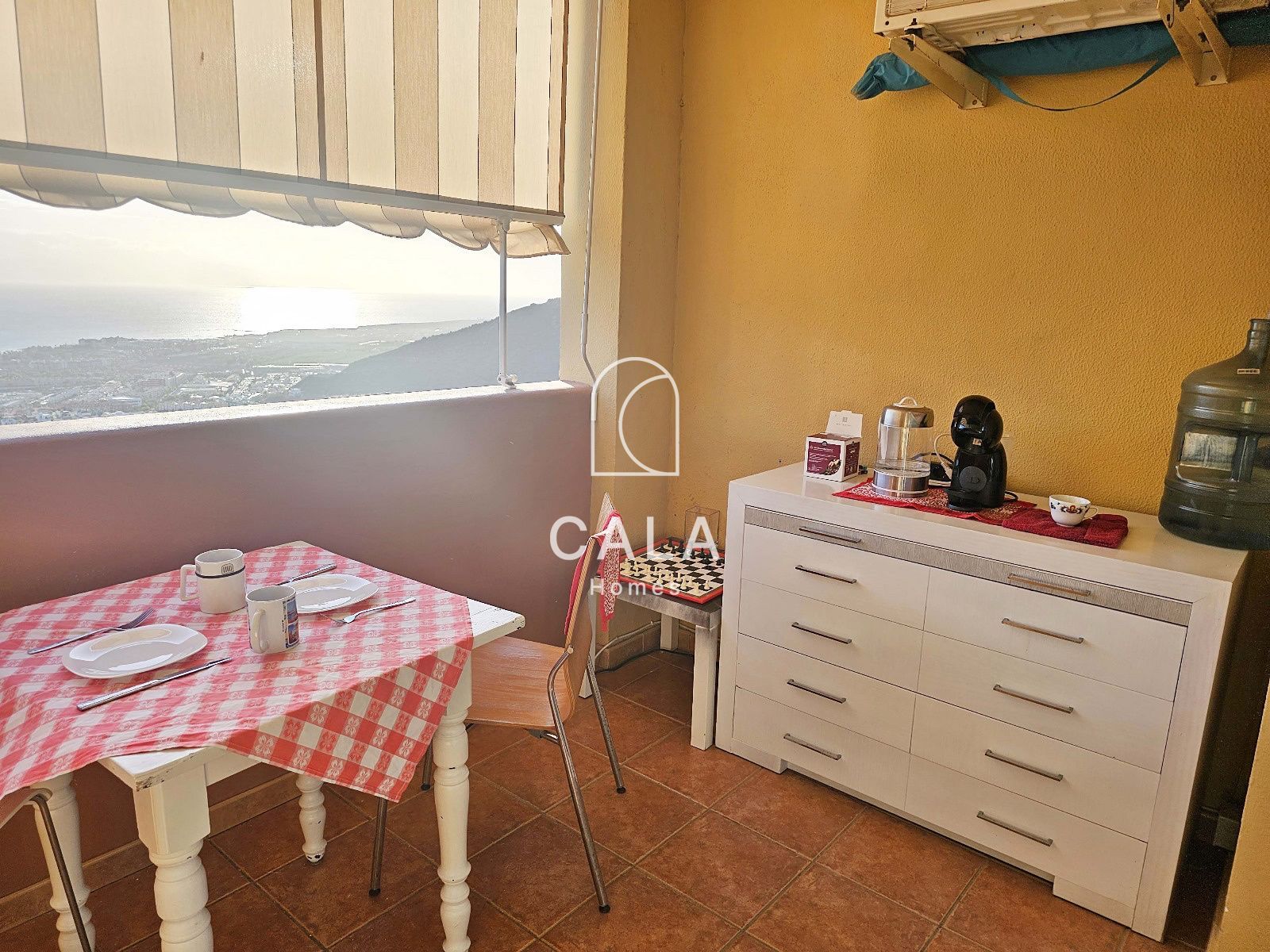 Apartamento con vistas  al mar en Costa Adeje.
