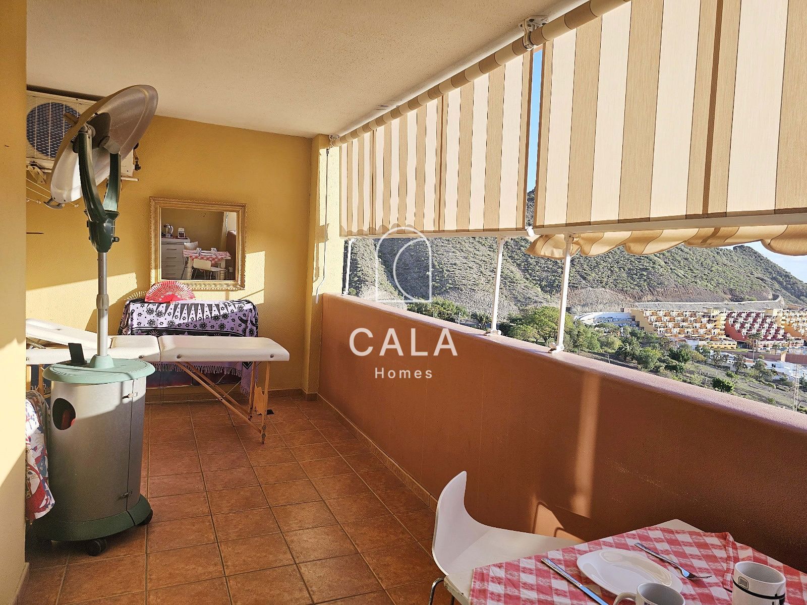 Apartamento con vistas  al mar en Costa Adeje.