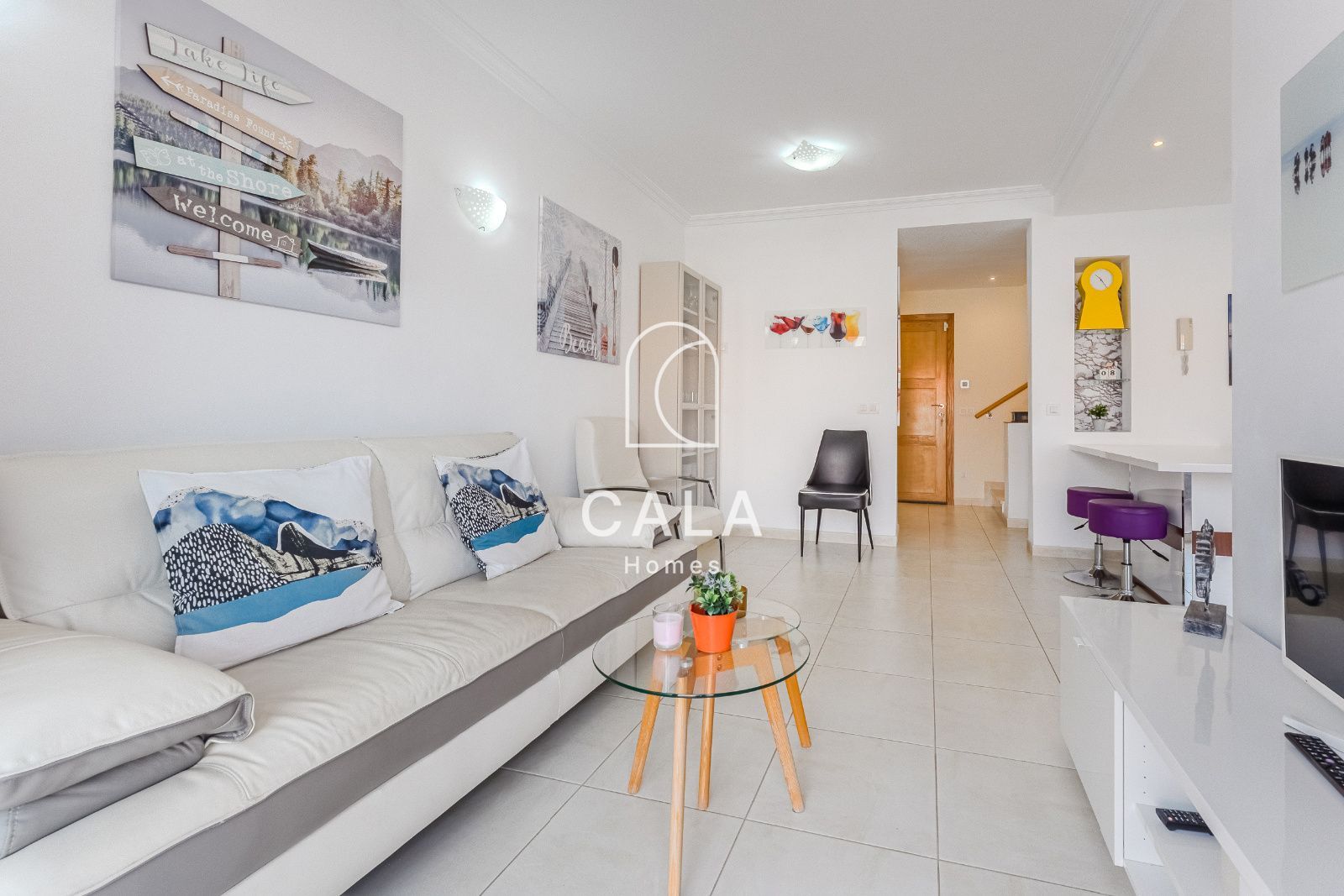 Beautiful Townhouse with Sea Views in Puerto de Santiago