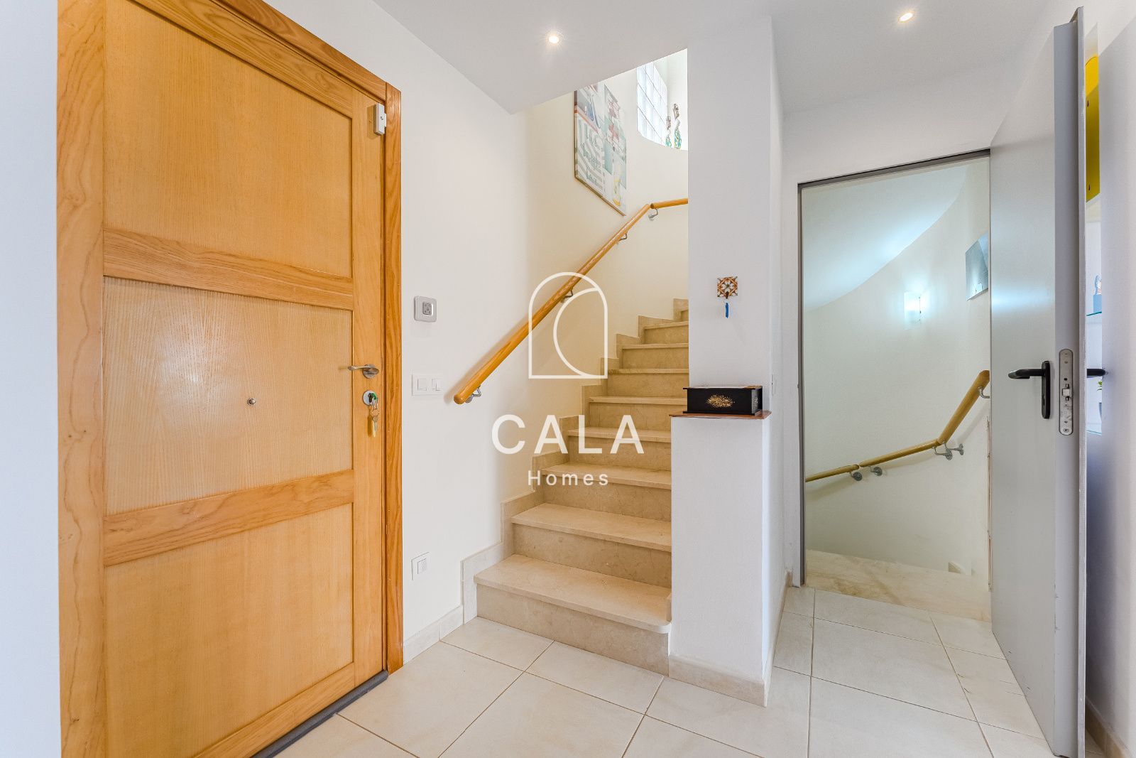 Beautiful Townhouse with Sea Views in Puerto de Santiago
