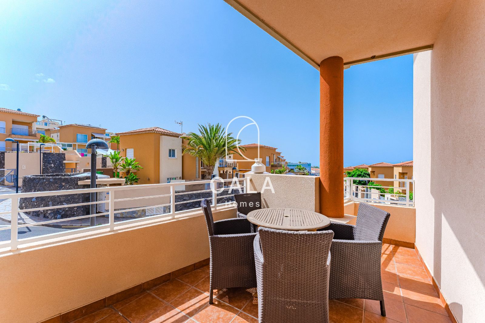 Beautiful Townhouse with Sea Views in Puerto de Santiago
