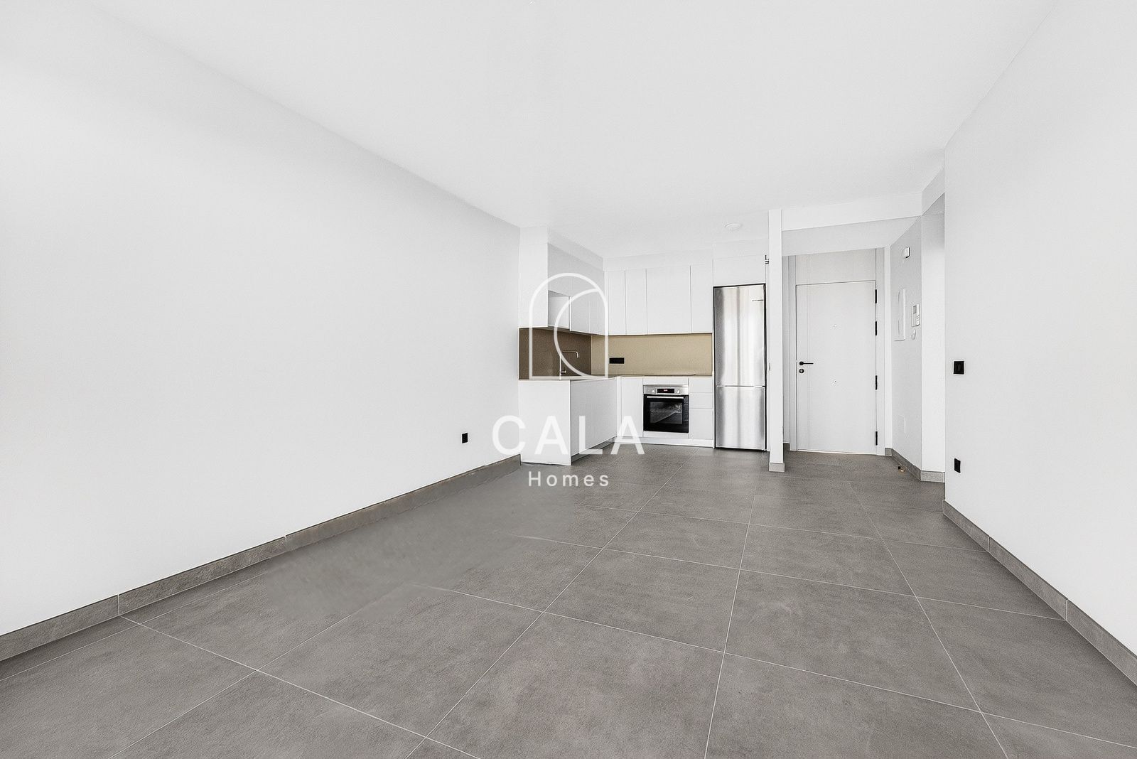 Exclusive Apartment in Costa Adeje with 2 Bedrooms and 2 Bathrooms