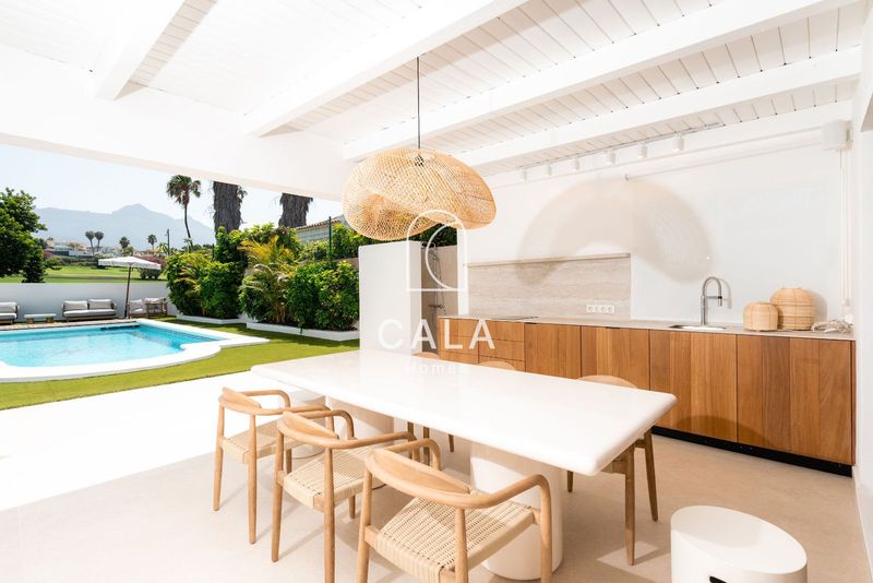 отдельная вилла на продажу Costa Adeje, Santa Cruz Tenerife. Ref: 1199. Cala Homes