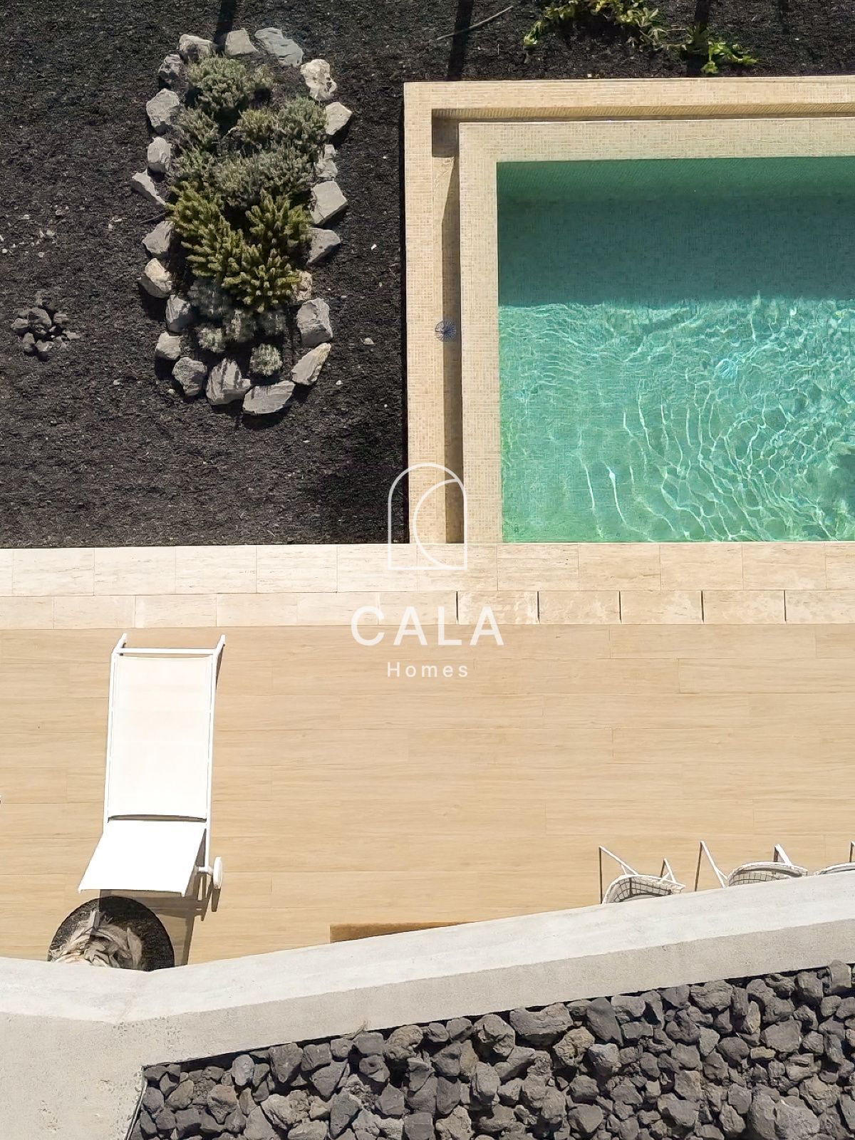 Lujosa villa de tres dormitorios con piscina privada y vistas al golf y al mar en el prestigioso Abama Resort