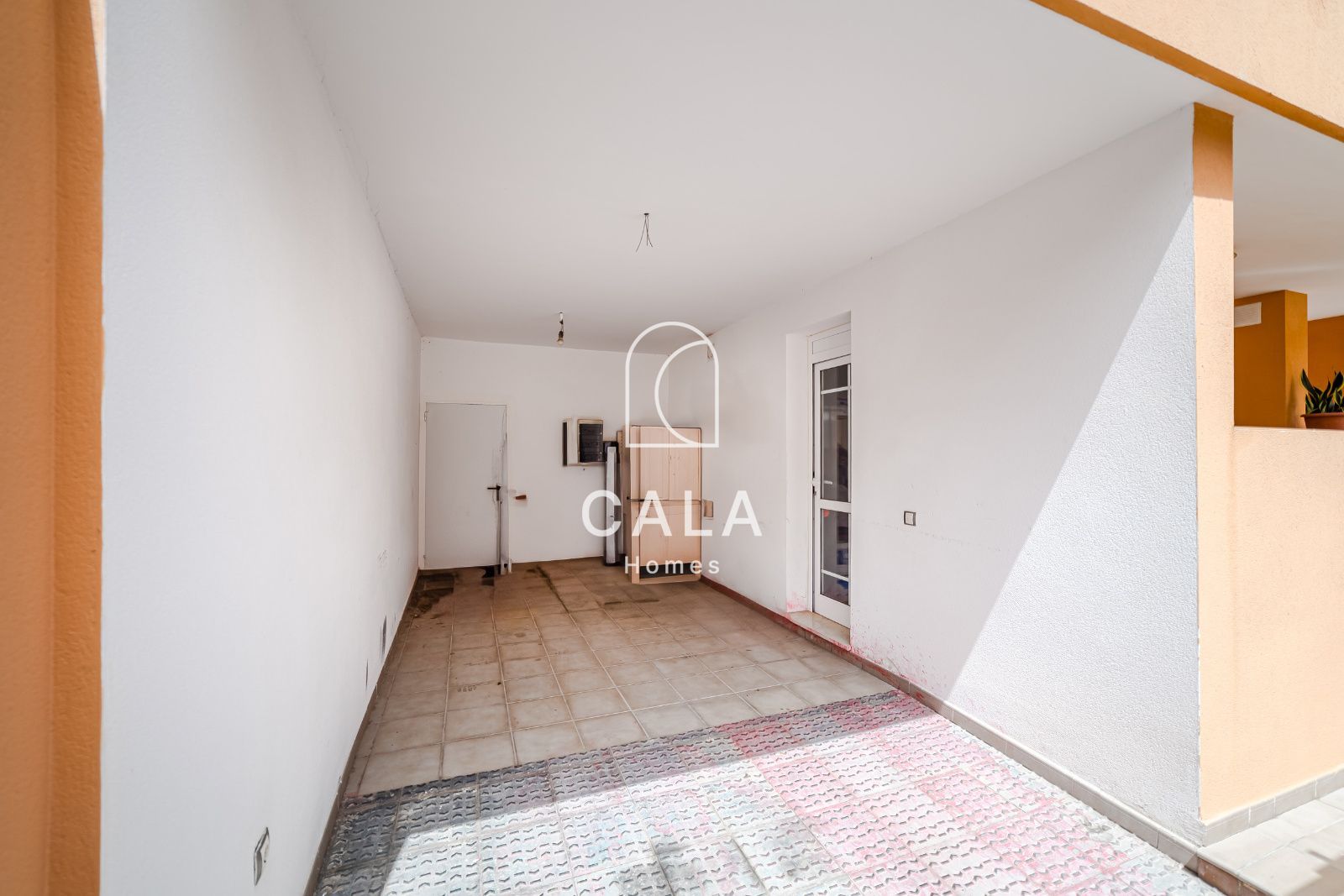 CHALET INDEPENDIENTE 5 HABITACIONES 5 BAÑOS, PISCINA PRIVADA EN LOS CRISTIANOS