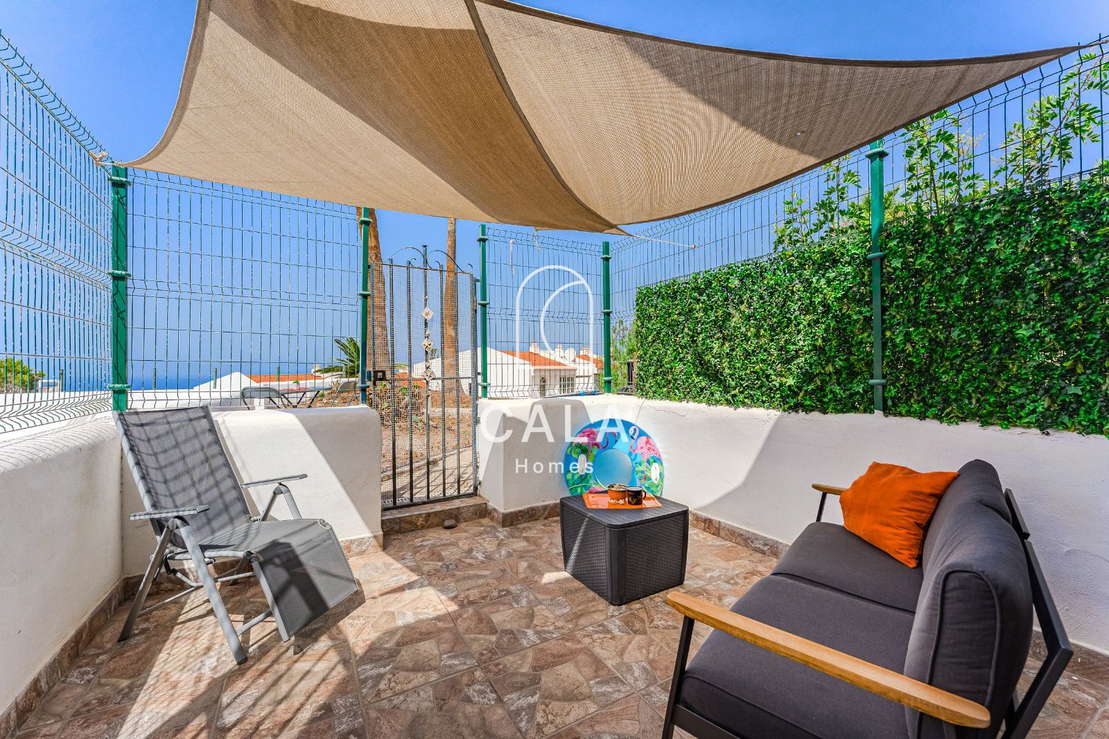 Apartamento con Terraza y Piscina en Costa Adeje