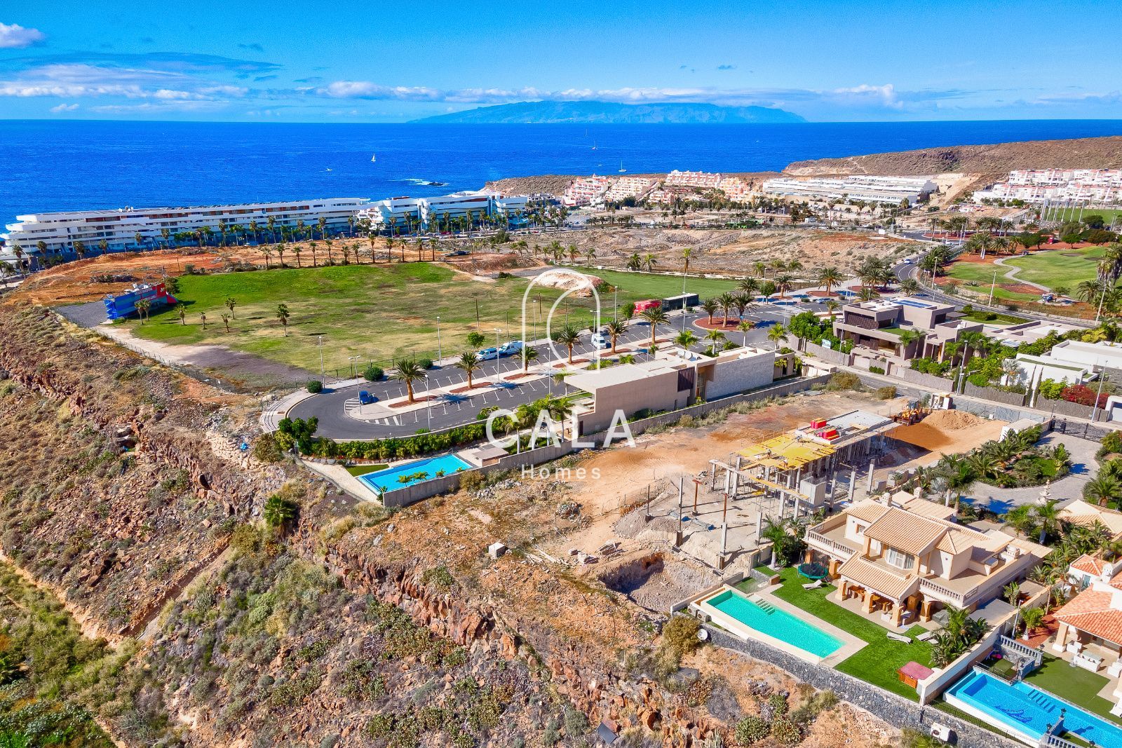 Exclusive Luxury Duplex in La Caleta