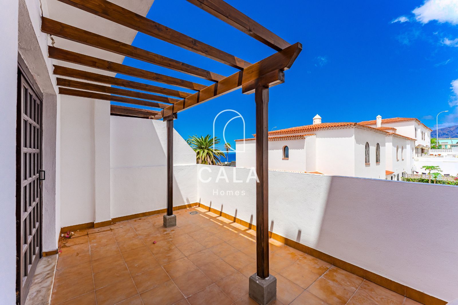 Bright 2-bedroom apartment near Playa de la Arena