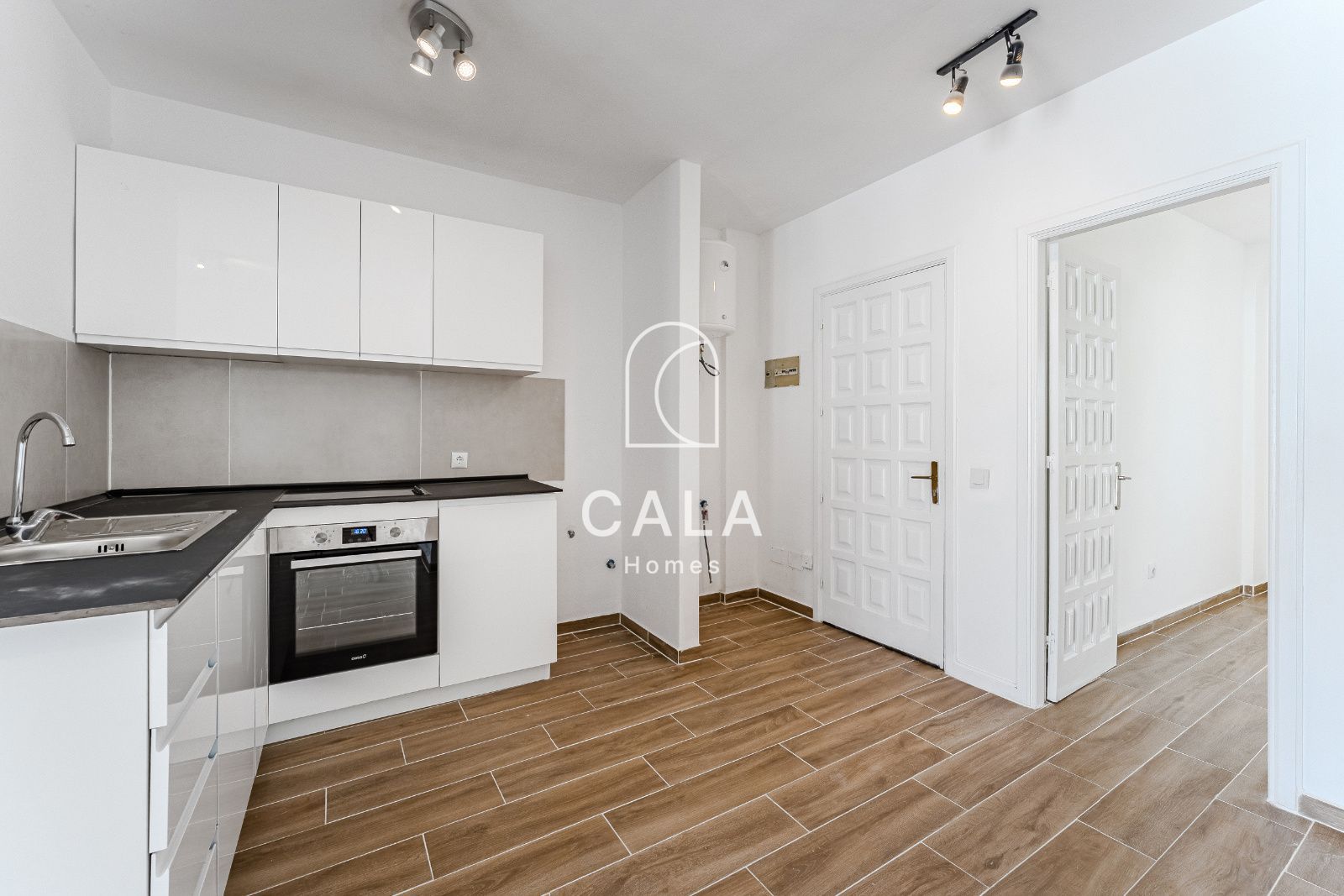 Bright 2-bedroom apartment near Playa de la Arena