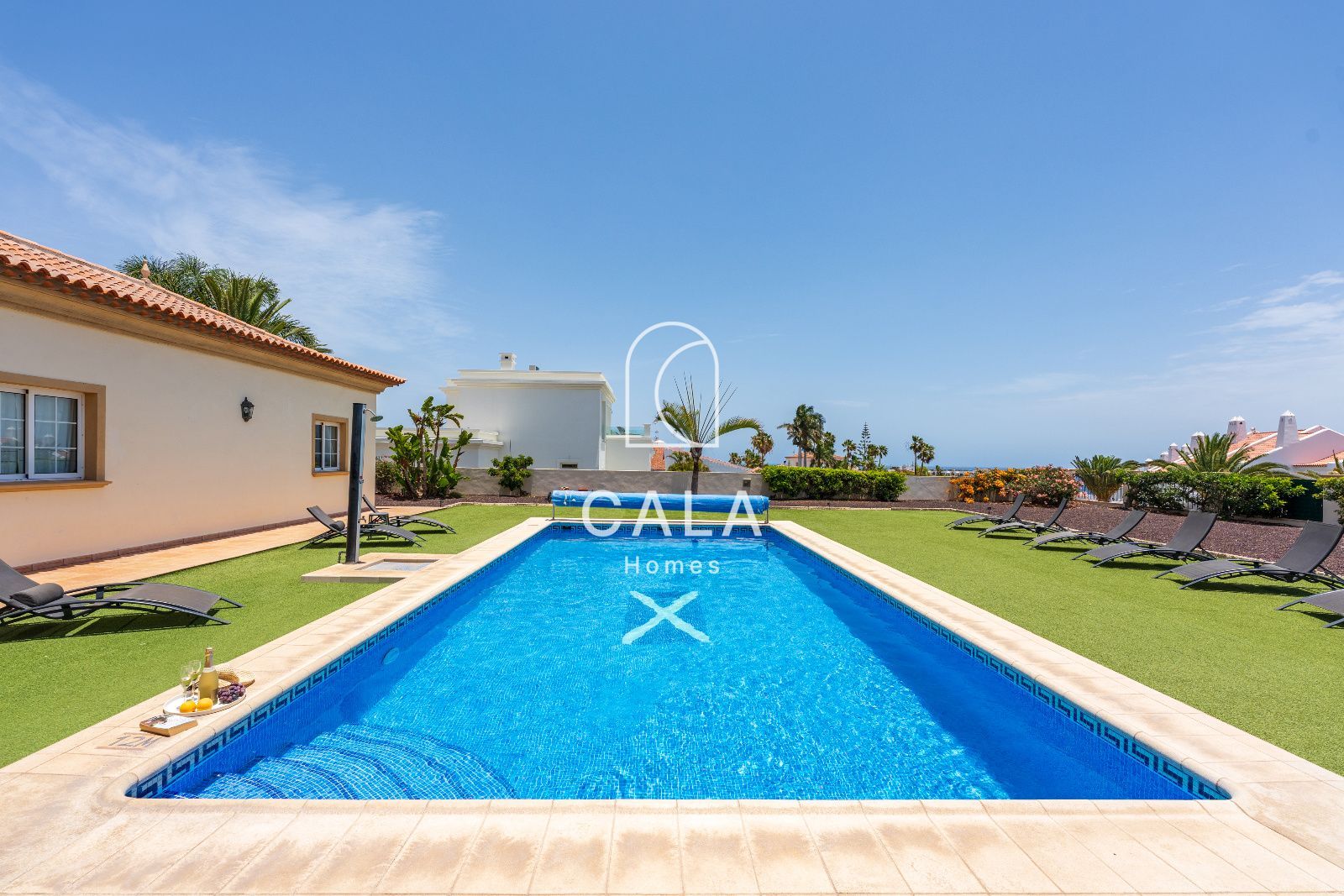 8-bedroom Villa in Golf del Sur