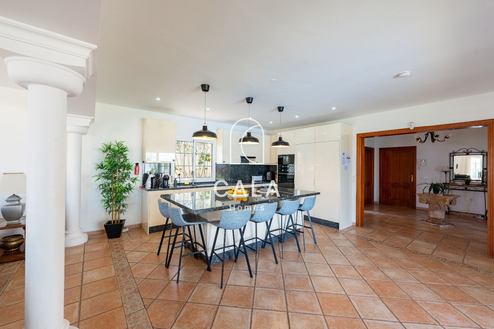 8-bedroom Villa in Golf del Sur