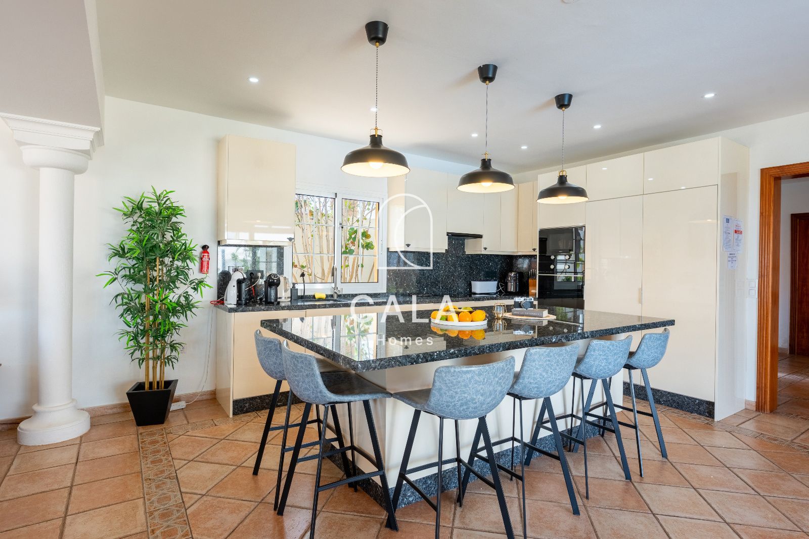 8-bedroom Villa in Golf del Sur